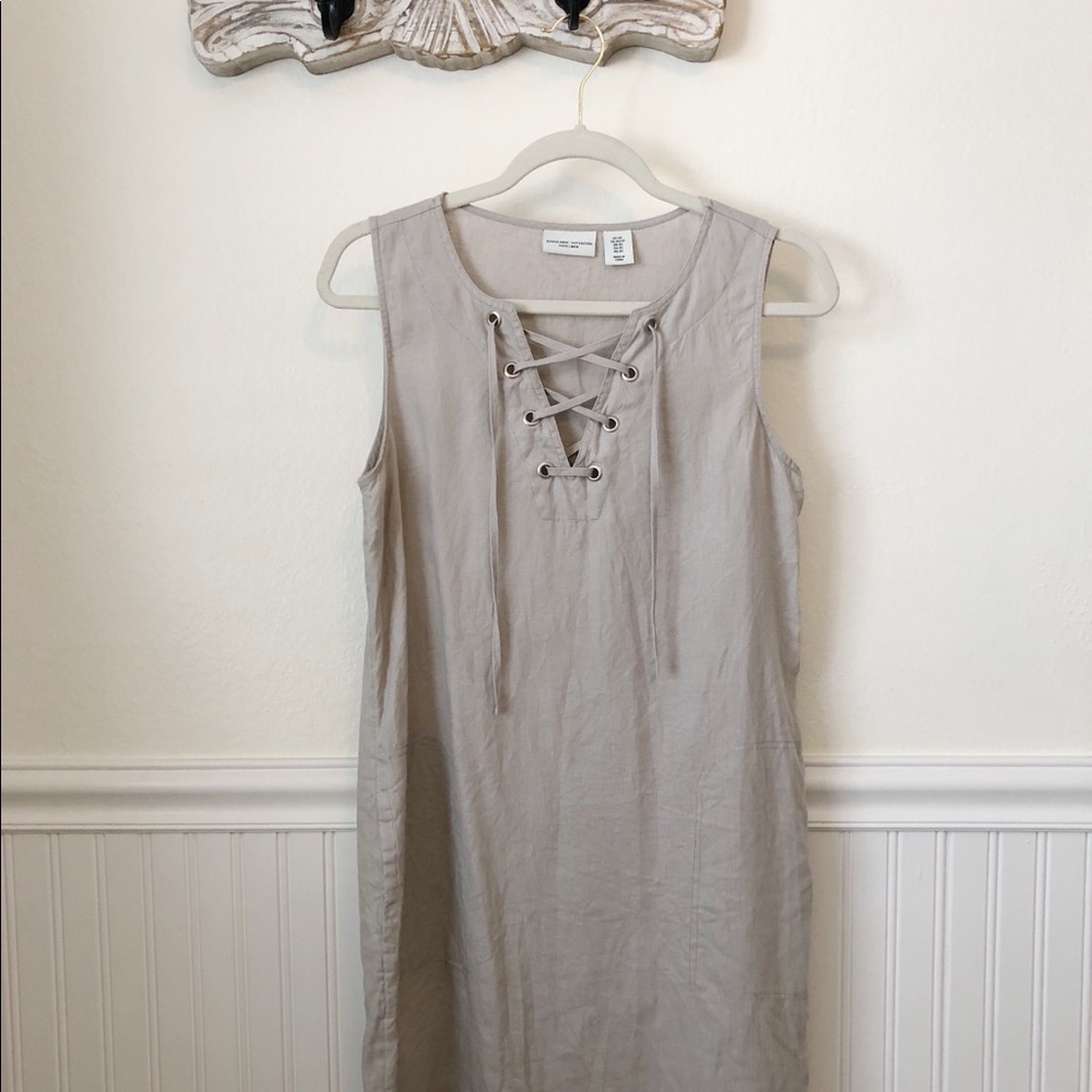 ADRIENNE VITTADINI tan linen dress